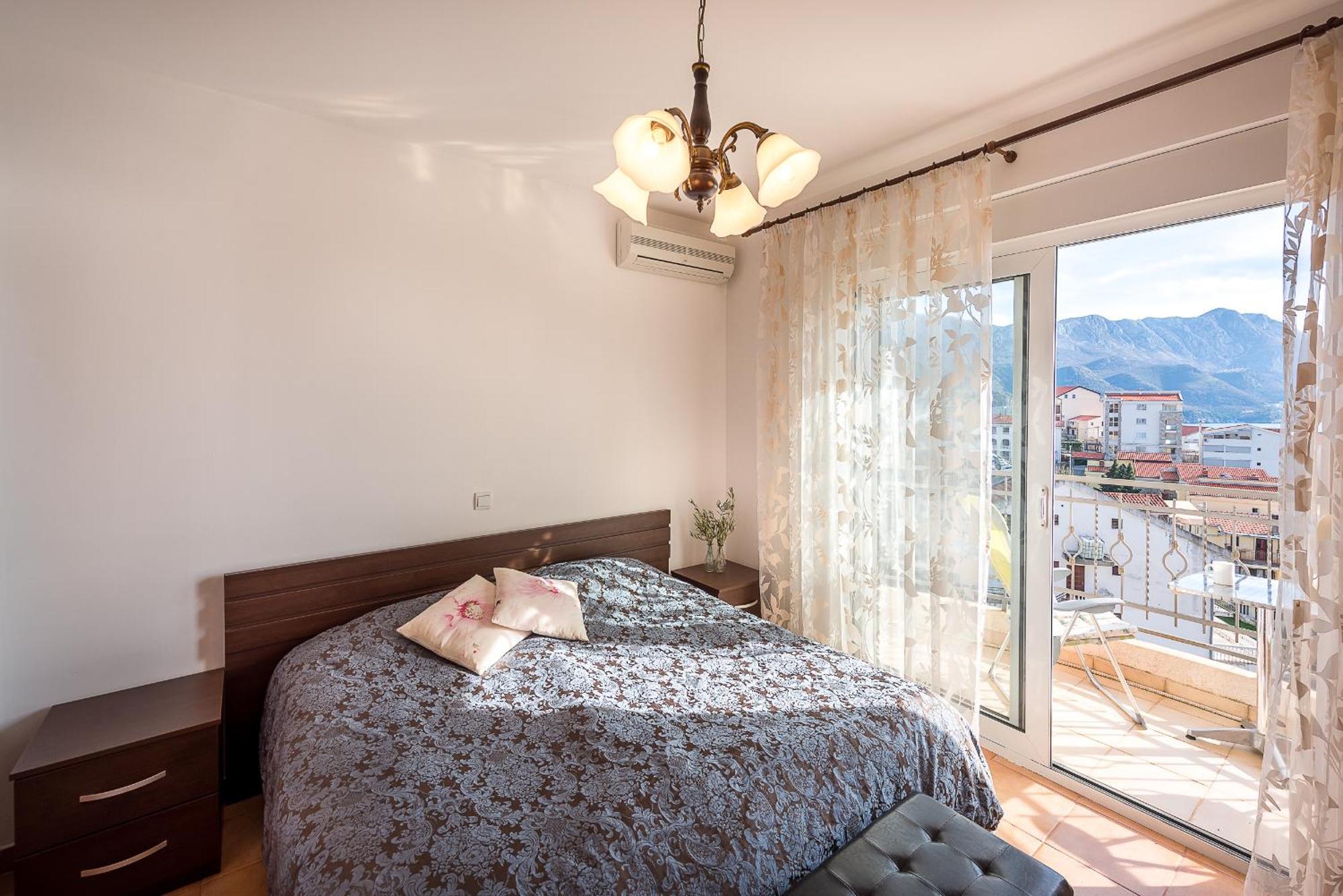 Apartments Mon Beach Будва Екстериор снимка