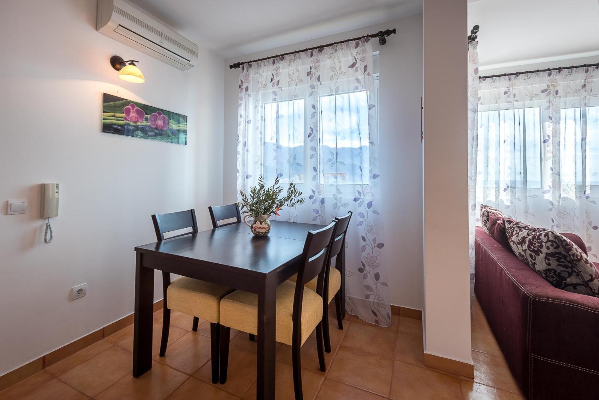 Apartments Mon Beach Будва Екстериор снимка