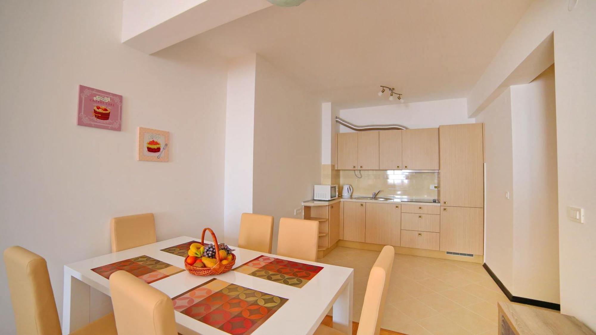 Apartments Mon Beach Будва Екстериор снимка
